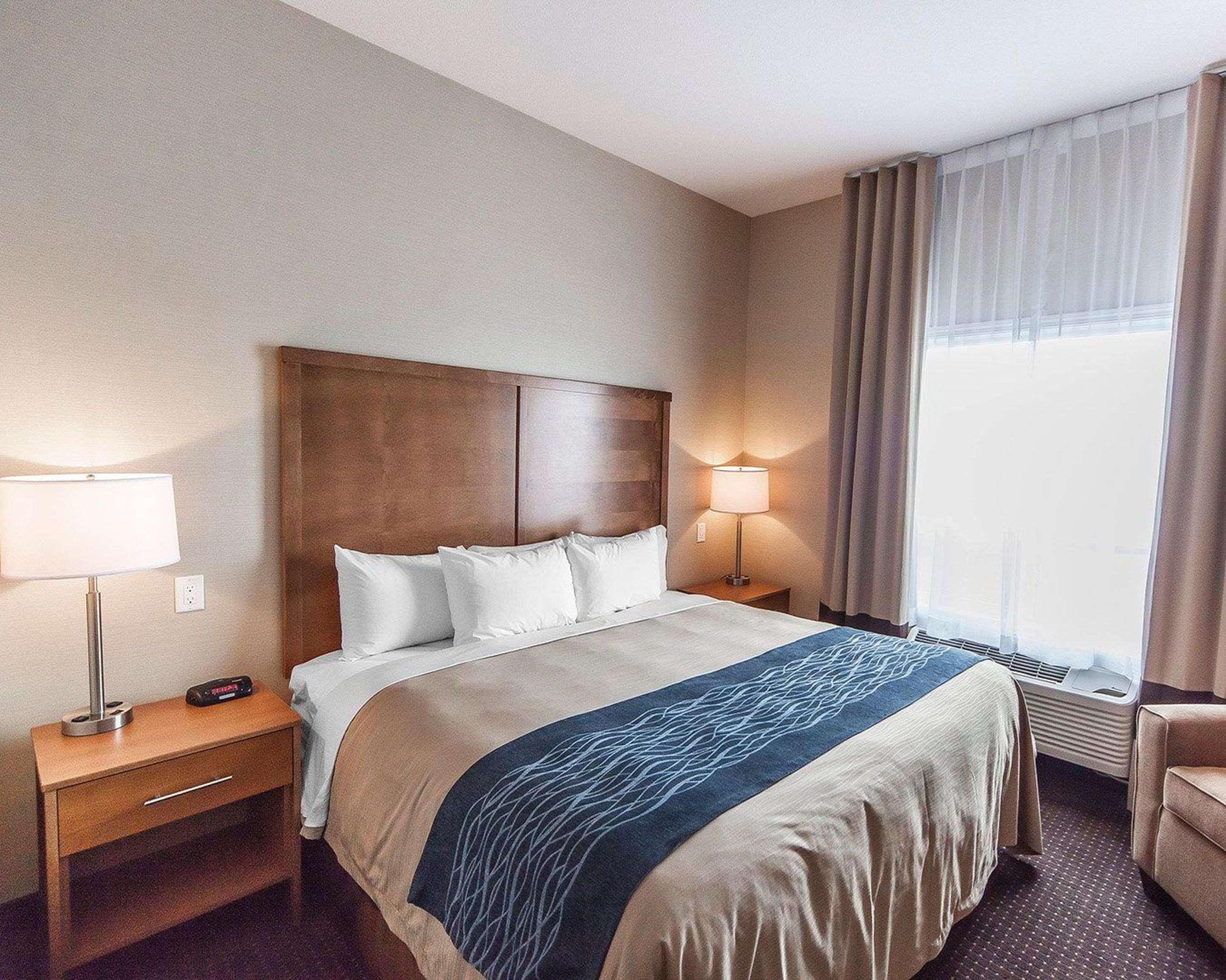 Comfort Inn & Suites Bonnyville Esterno foto